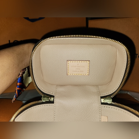 LOUIS VUITTON - Nice Nano - Picture 7 of 8